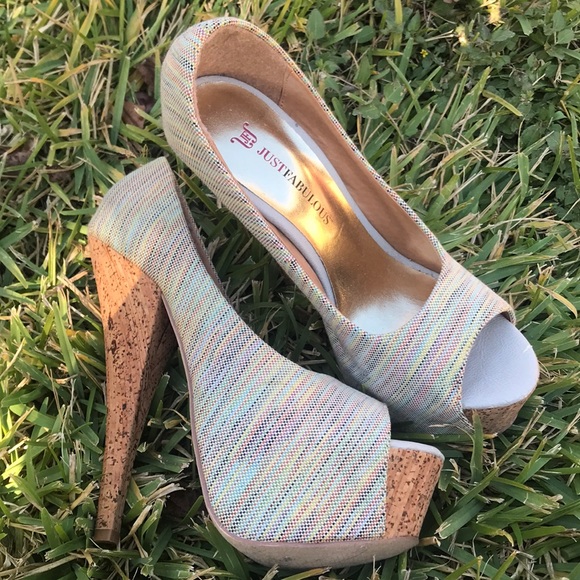 New Just Fab Platform Heels - Picture 2 of 3